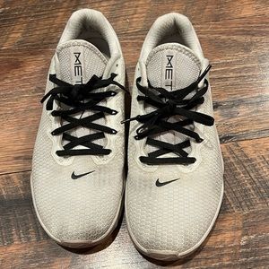 Nike metcons